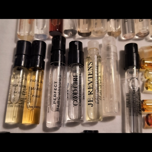 Perfume Bundle - Picture 6 of 13
